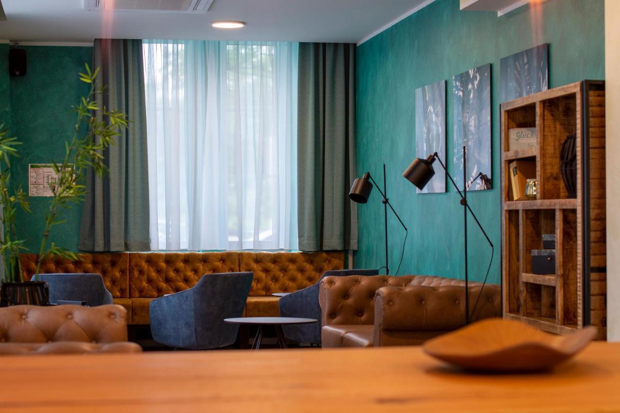Trip Inn Hotel & Suites Эссен Экстерьер фото