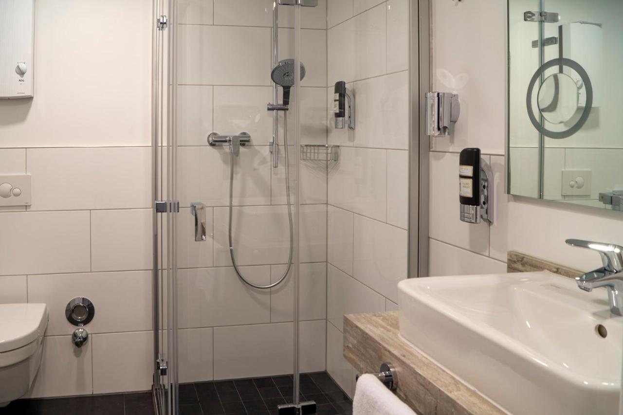 Trip Inn Hotel & Suites Эссен Экстерьер фото